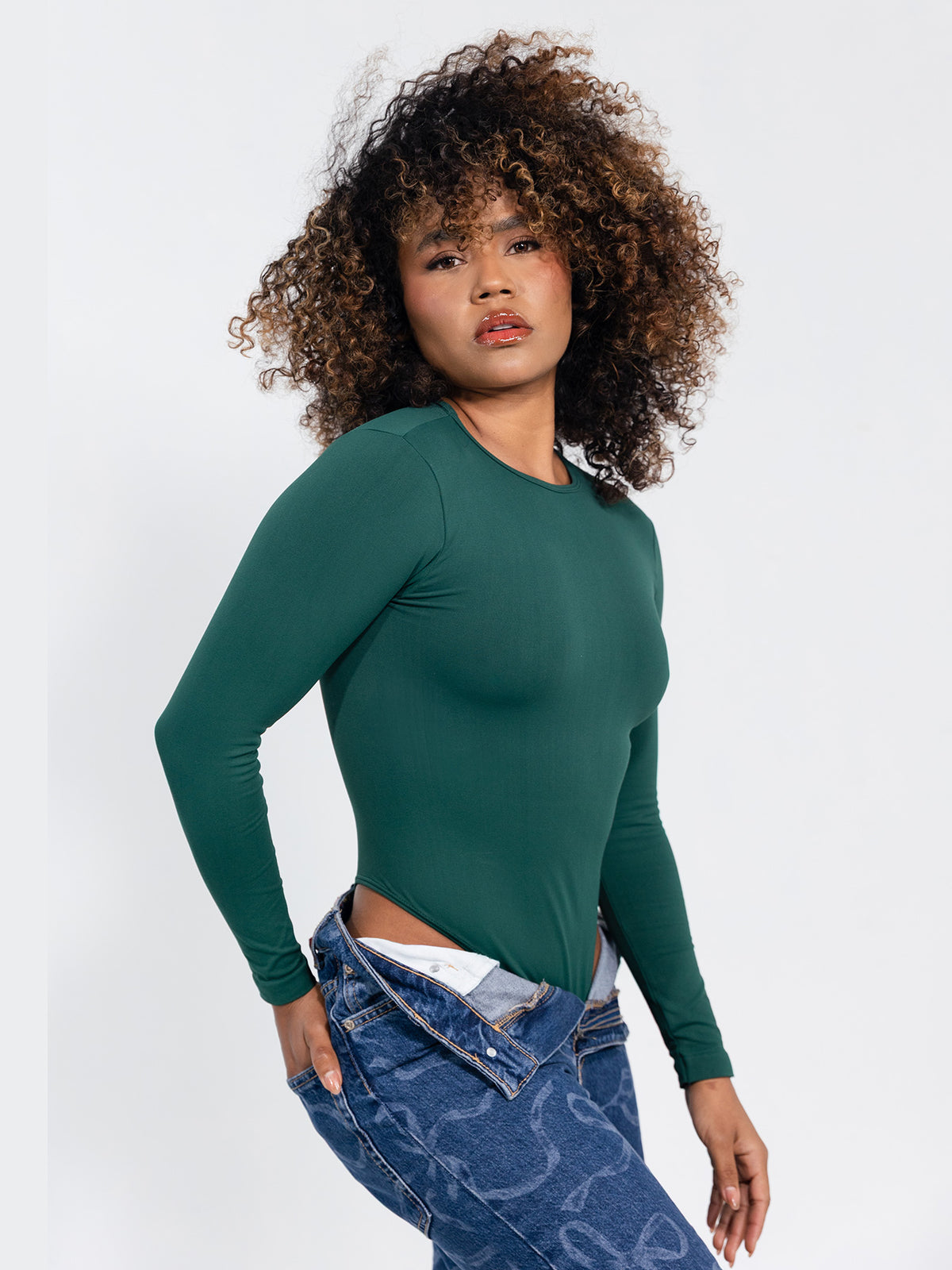 Desire Body Laurel