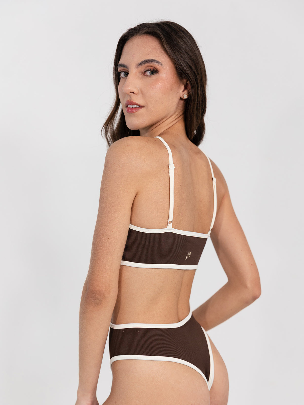 Muse Body Avellana