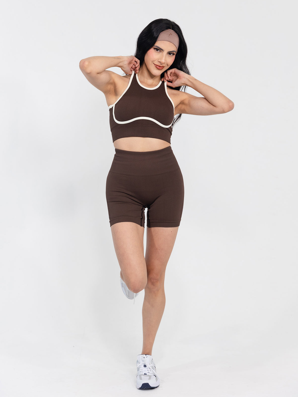 Style Set Avellana