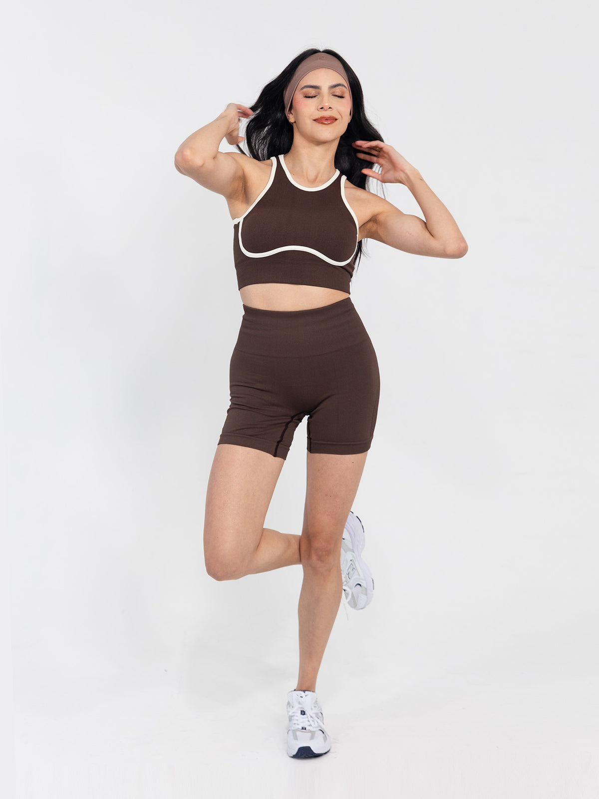 Style Set Avellana