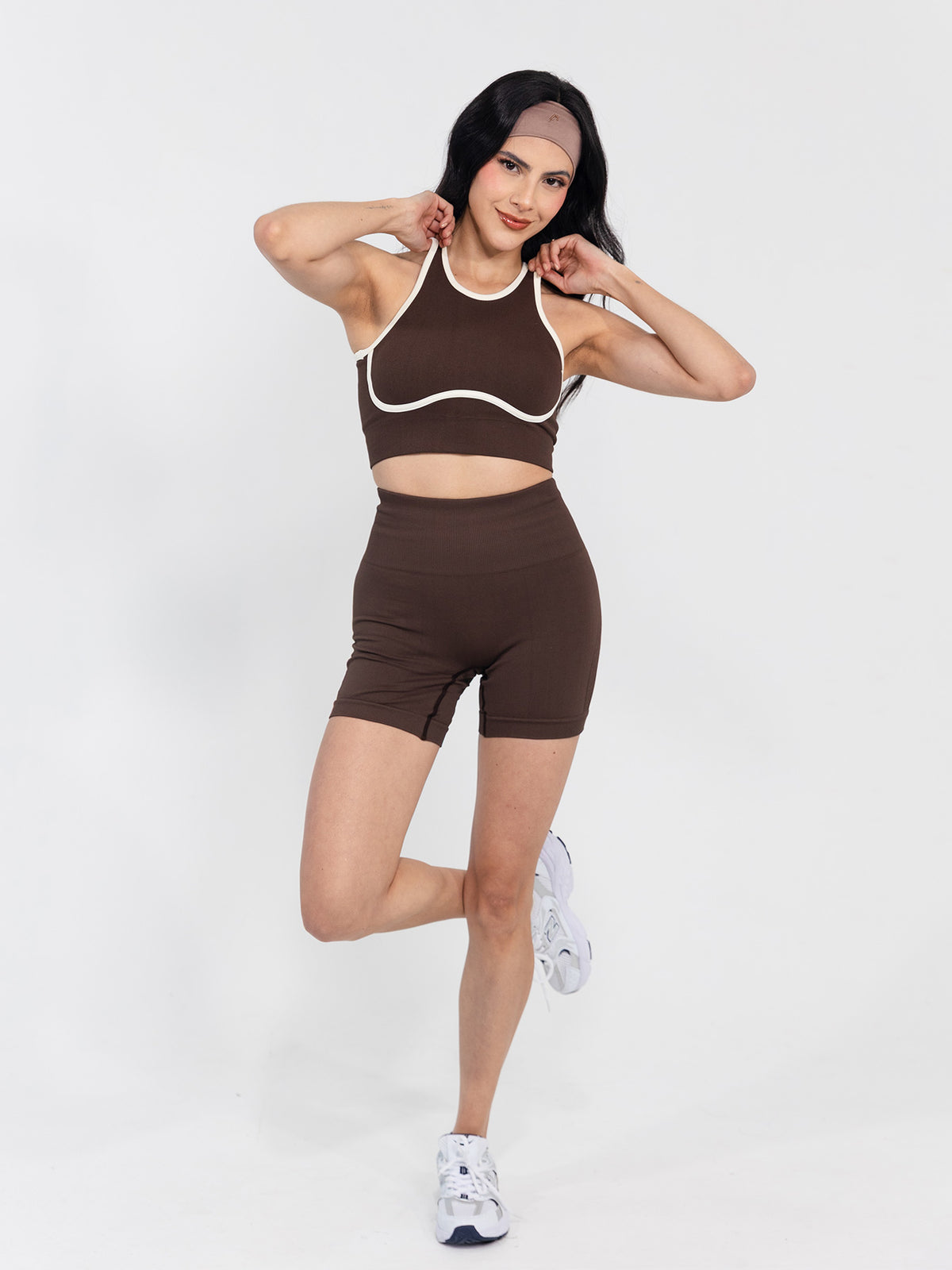 Style Set Avellana