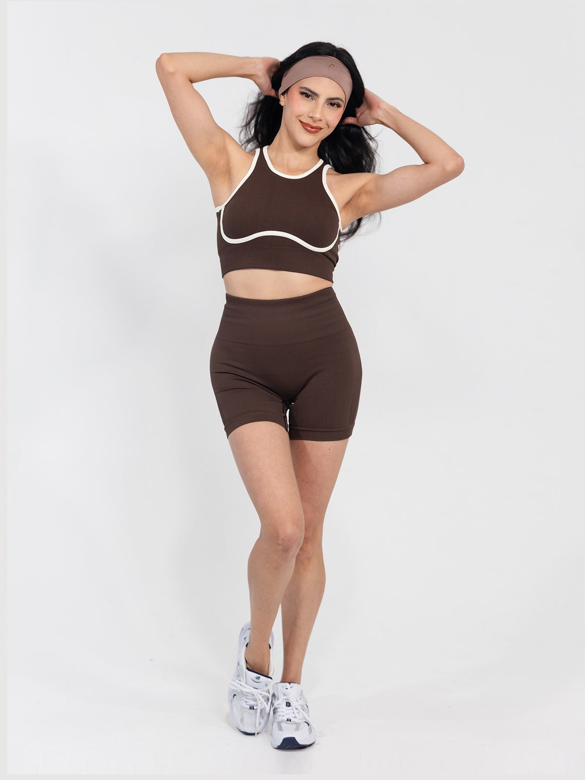 Style Set Avellana